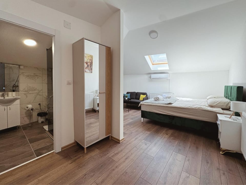 Corner Plaza Apartments Kragujevac Apartment in Serbia