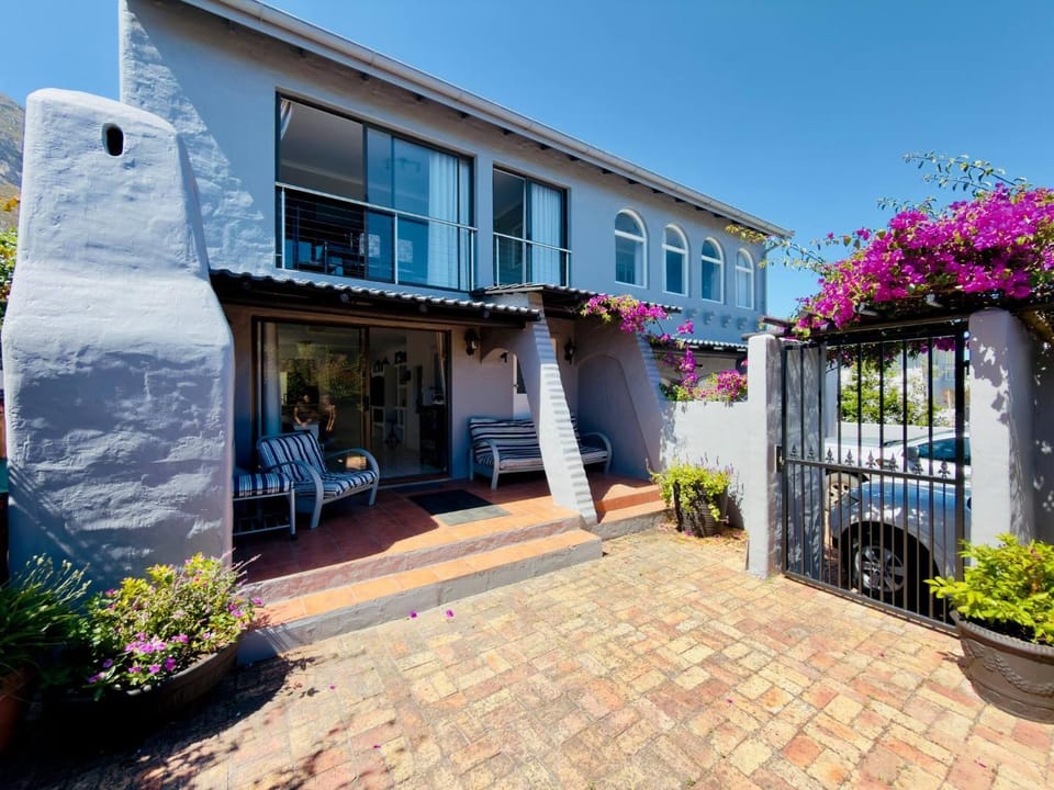 Beach House Voelklip House in Hermanus
