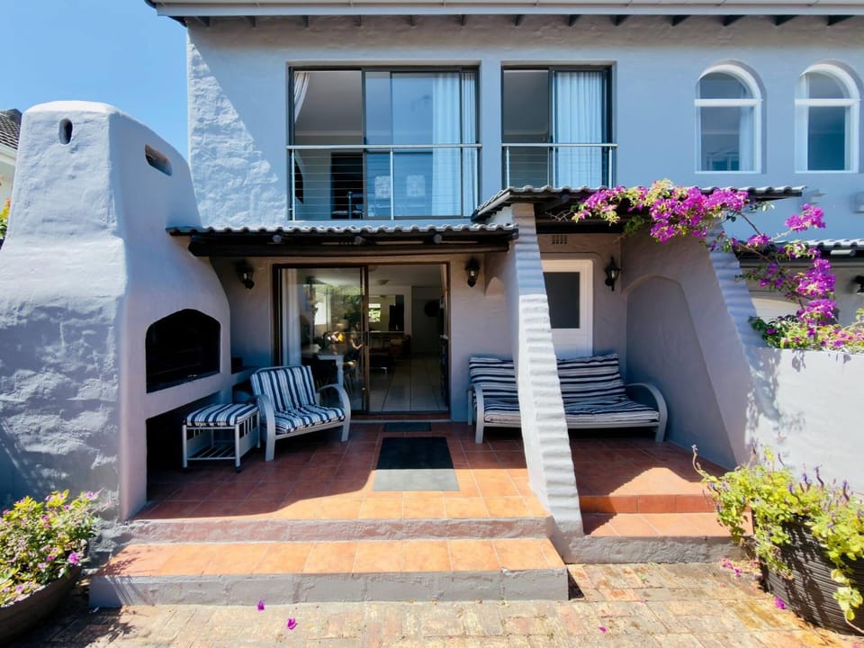 Beach House Voelklip House in Hermanus