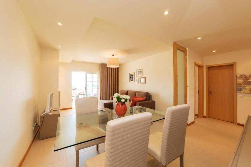 Beautiful 1 bedroom apartment close to the beach Apartment in Guia