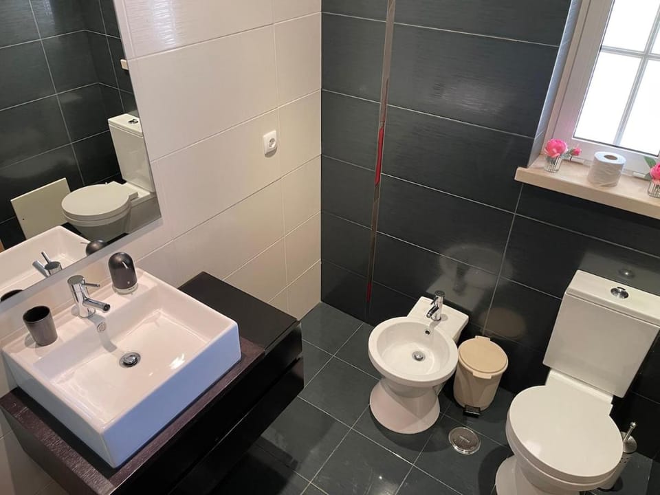 Beautiful 1 bedroom apartment close to the beach Apartment in Guia