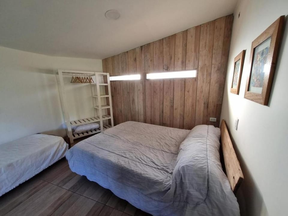Cabaña con Jardín & Fogón a 1 Cuadra de la Playa House in Mar del Plata
