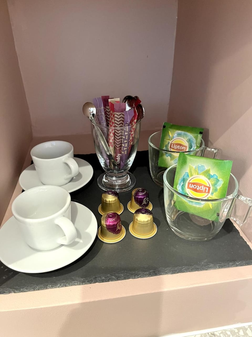 Coffee/tea facilities