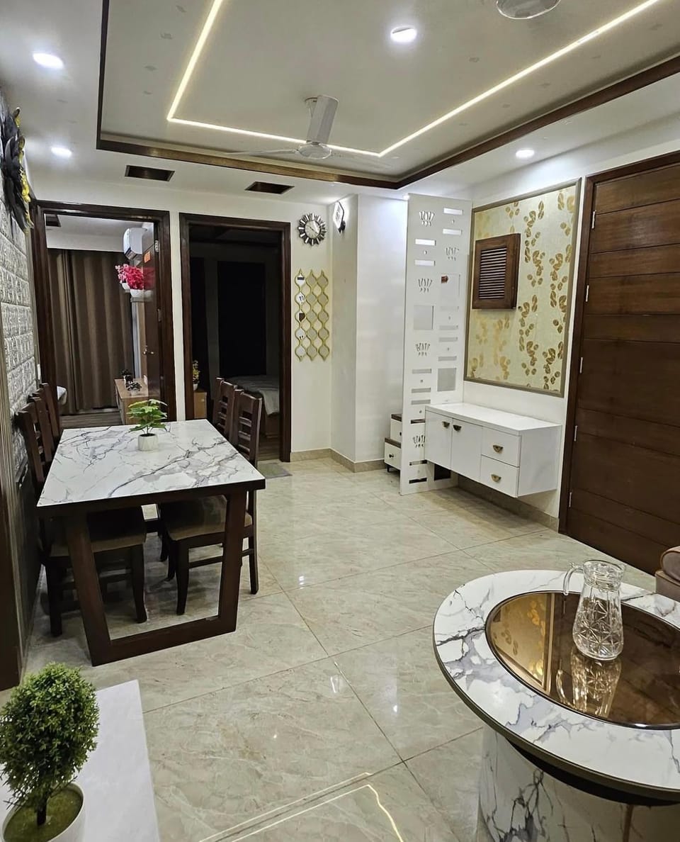 Beige & bloom Apartment in Dehradun