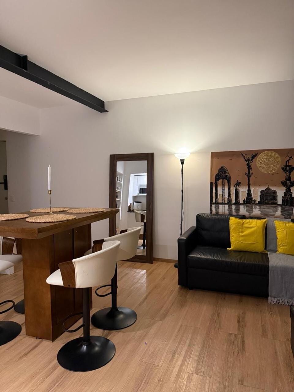 Stylish 2BR,sofá bed Reforma Prime Location Apartment in Mexico City
