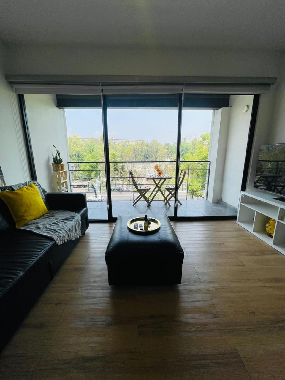 Stylish 2BR,sofá bed Reforma Prime Location Apartment in Mexico City