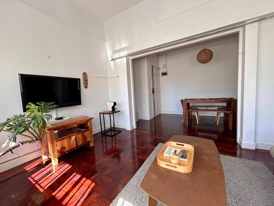 Warm Apartment in the Heart of Maputo by Noma Apartment in Africa