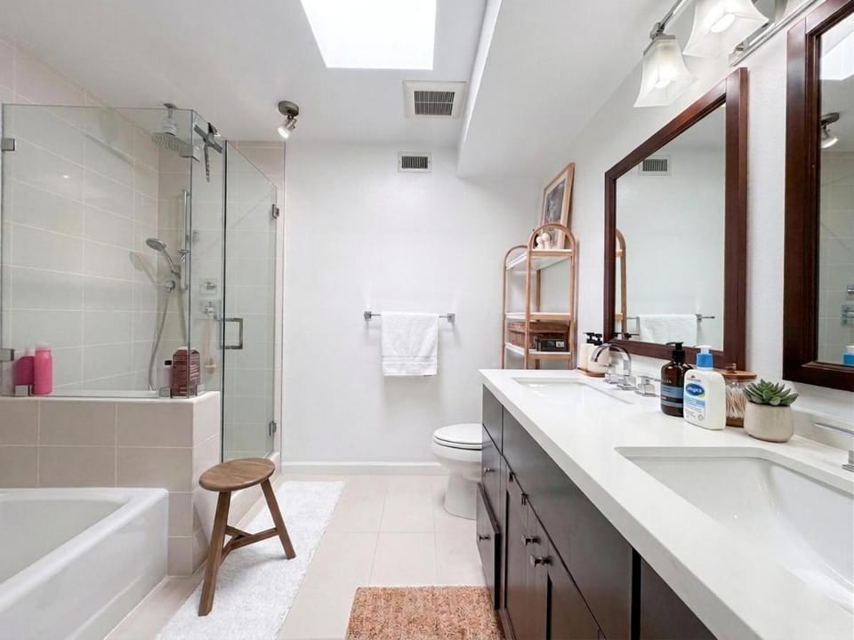 Shower, Bathroom, Bath, towels