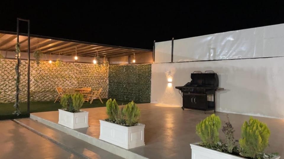 Sadeel chalet Apartment in Africa