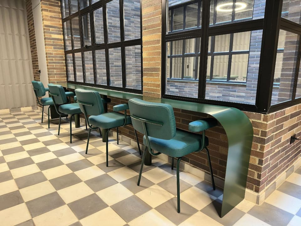 Seating area