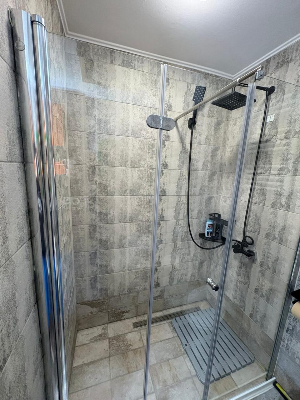 Constantin Apartment in Bucharest