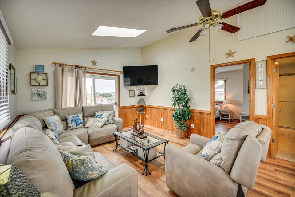 Walk to Beach & Dining! Outer Banks Home w/ Grill House in Kill Devil Hills