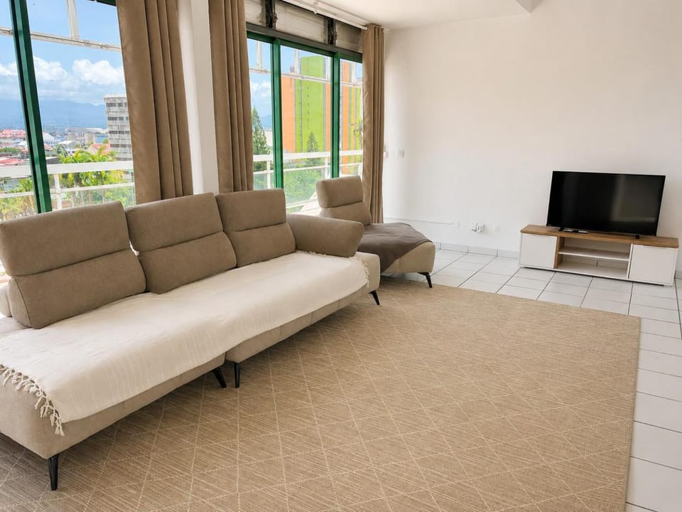 Communal lounge/ TV room, Living room