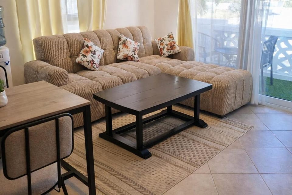 Stay, Swim & Unwind 1BR In Malindi Near the Beach Apartment in Malindi