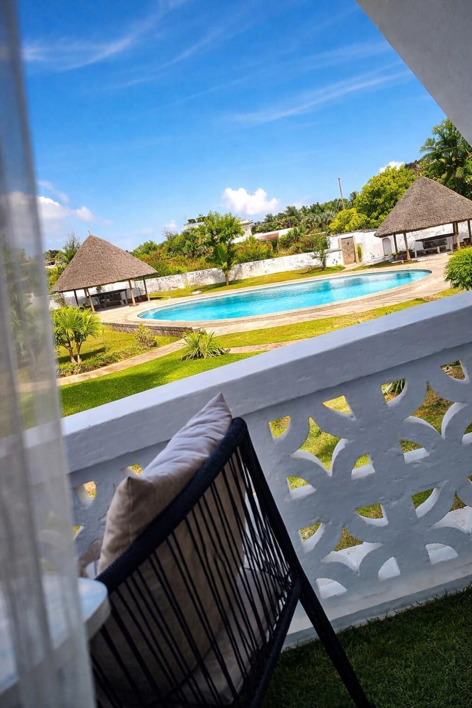 Stay, Swim & Unwind 1BR In Malindi Near the Beach Apartment in Malindi