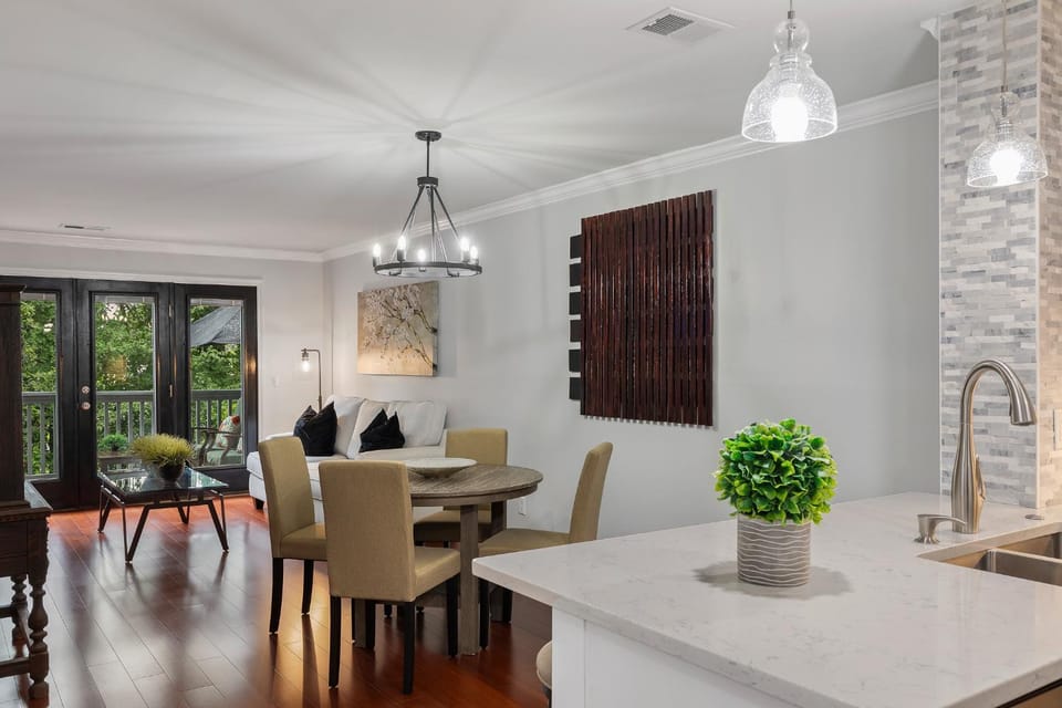 Jeweled Secret Apartment in Goose Creek