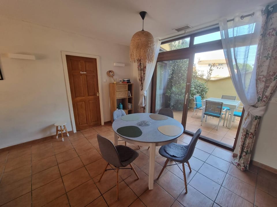 Appartement proche centre ville - 4 pers. - FR-1-309-583 Apartment in Collioure