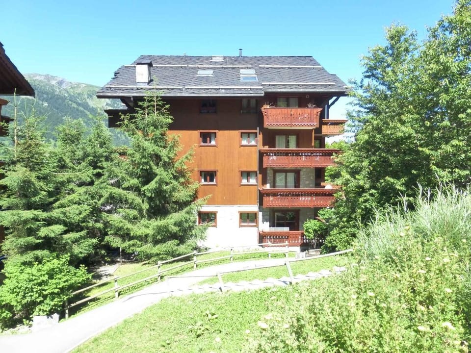 Appartement charmant - 6 pers., vue montagnes Apartment in Les Allues