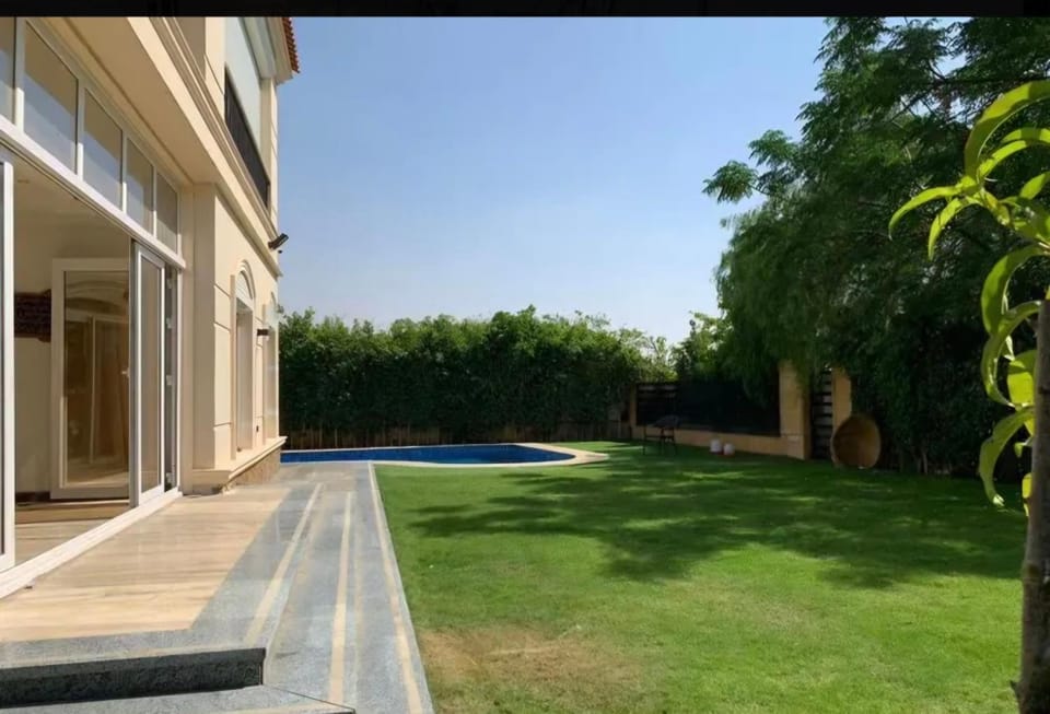 مدينتي b 3 Villa in Cairo Governorate