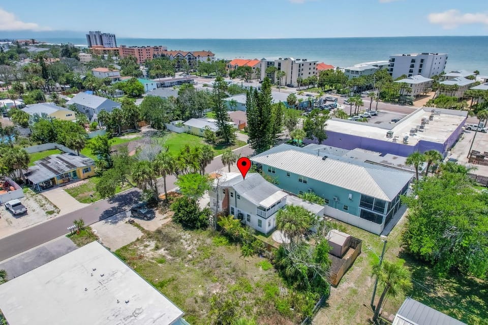 Driftwood Escape in Indian Rocks Beach House in Indian Rocks Beach