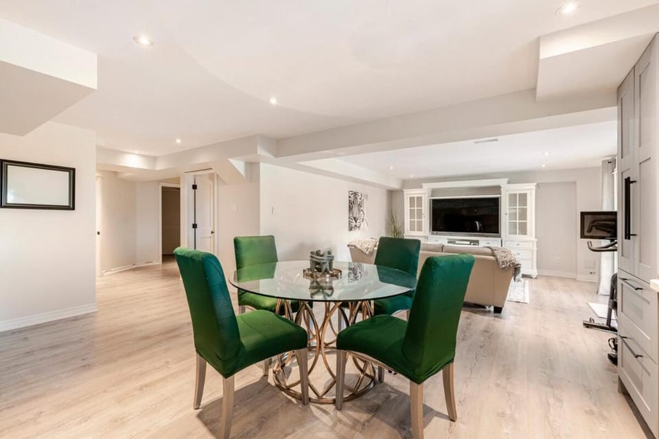 Private Suite with Pool Access Apartment in Bowmanville