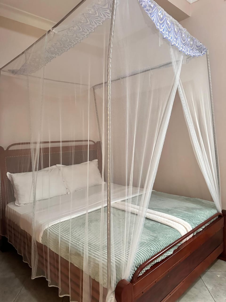 Zone hotel and guest house Hotel in Uganda