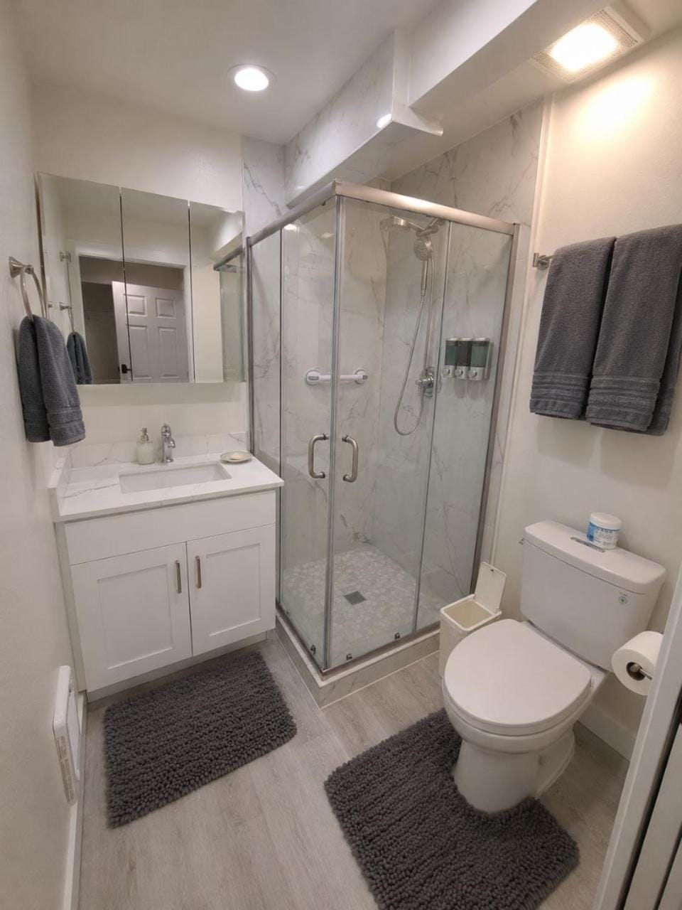 Knights Quarters Vacation rental in Des Moines