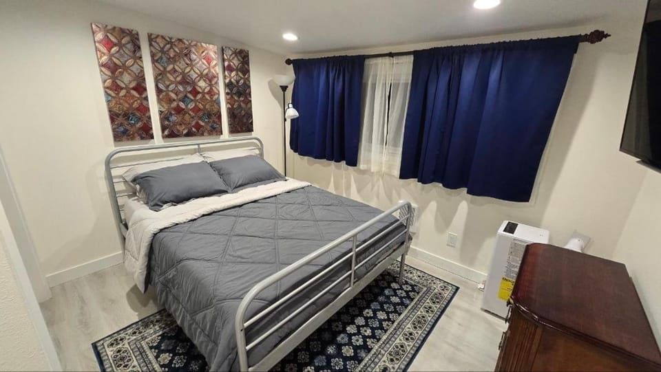 Knights Quarters Vacation rental in Des Moines