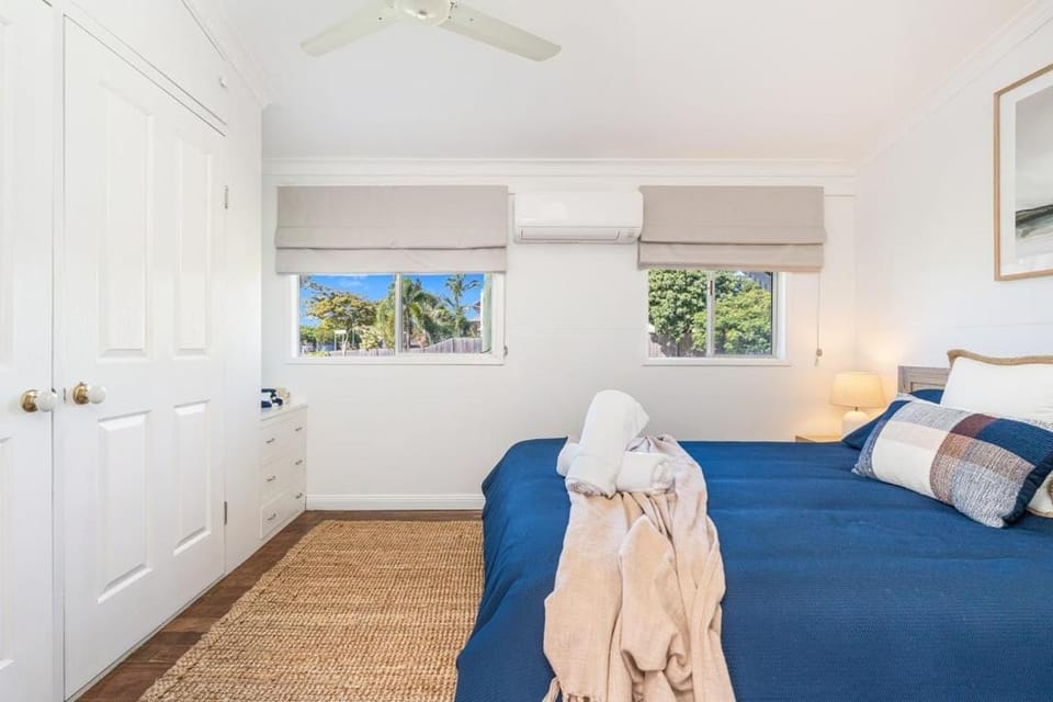 Dayman Beach Cottage House in Hervey Bay