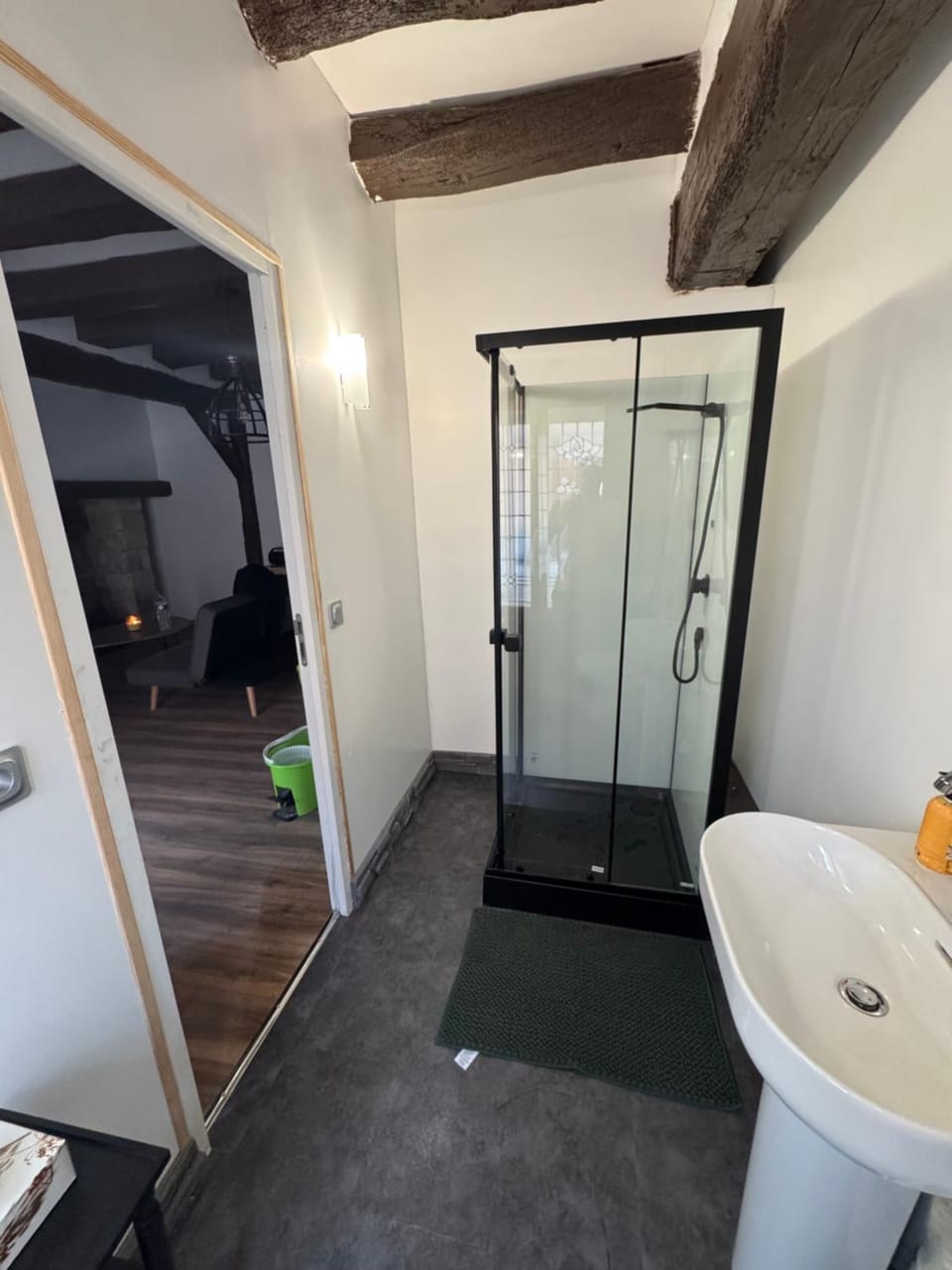 Shower, Bathroom