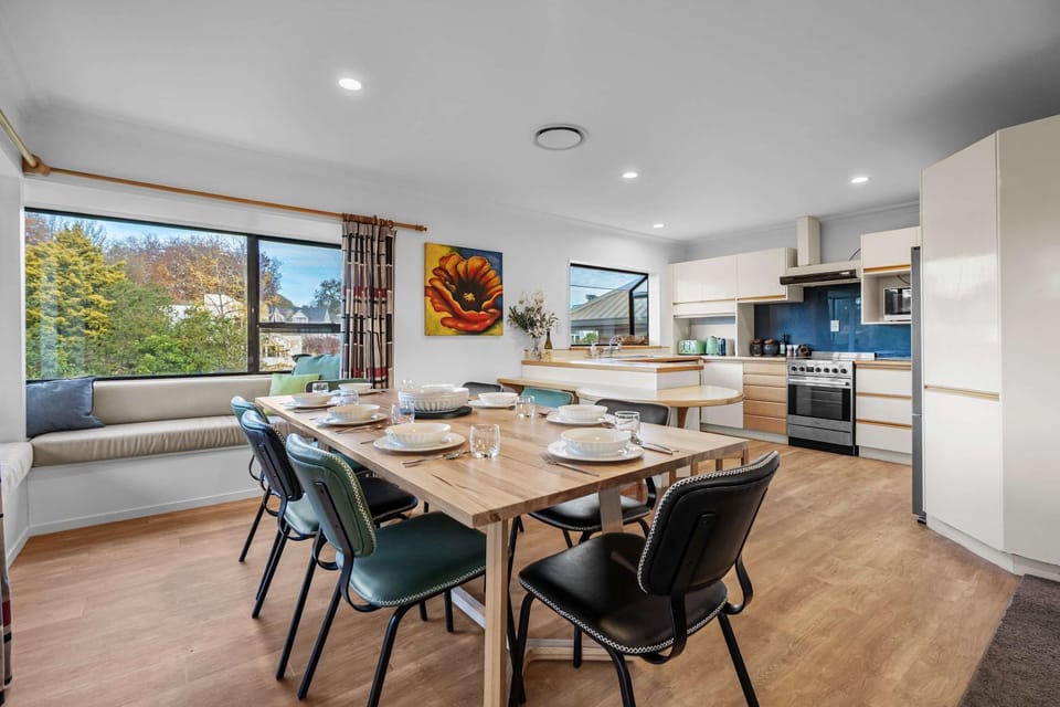 Riverside Retreat - By Superior Stays House in Cambridge