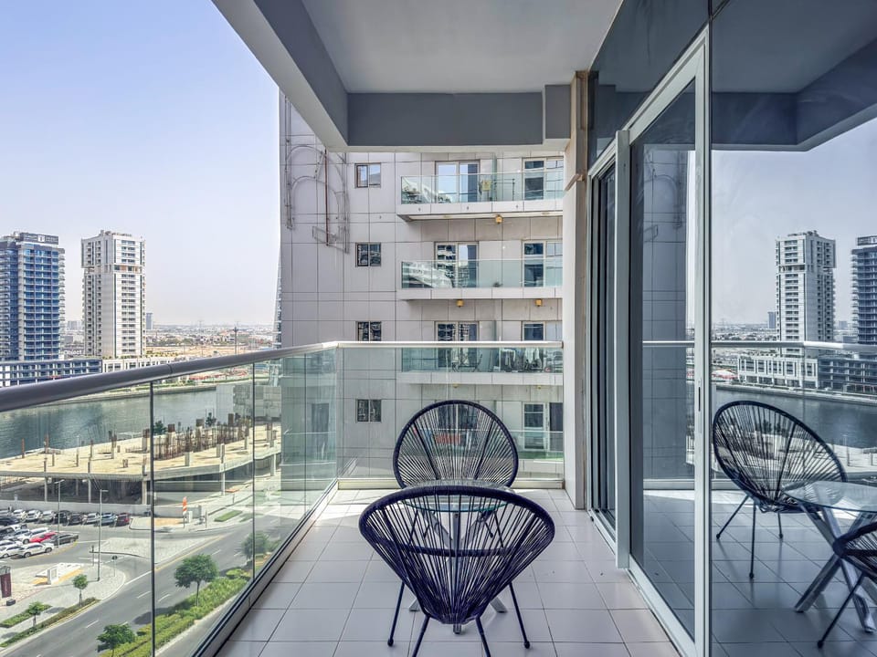 Property building, Balcony/Terrace