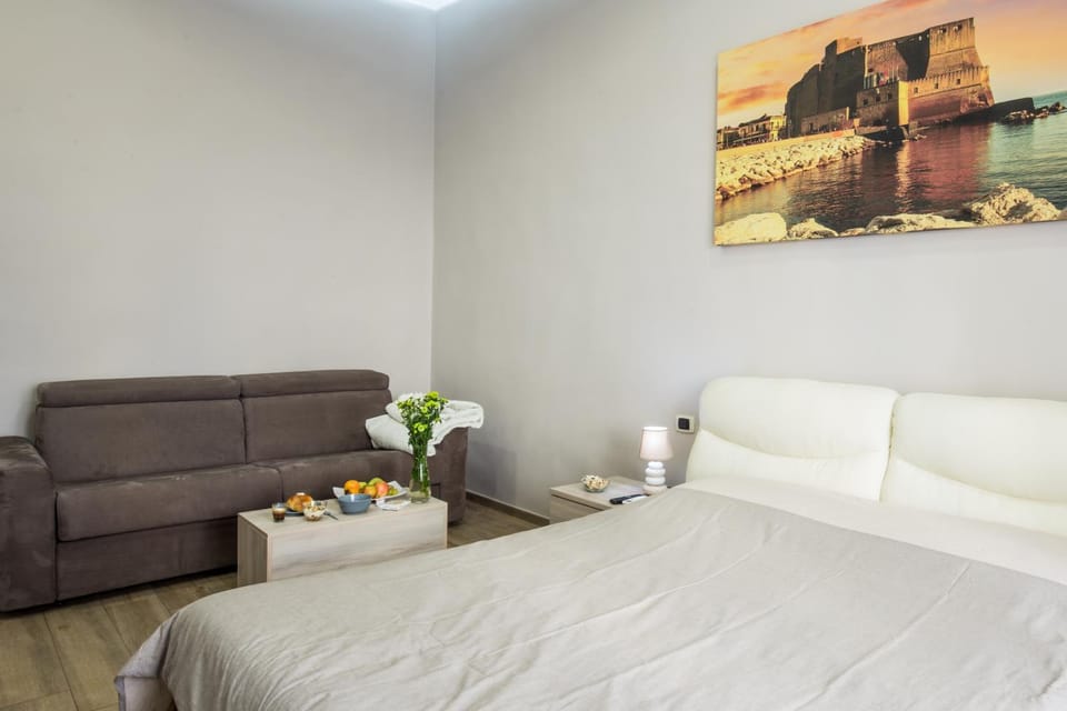 Food and drinks, Photo of the whole room, Decorative detail, Bedroom, Area and facilities, Breakfast