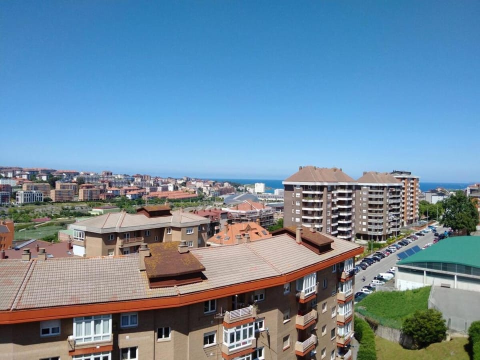 Entre Olas y Calles con parking Gratis-by Wehomes Apartment in Santander