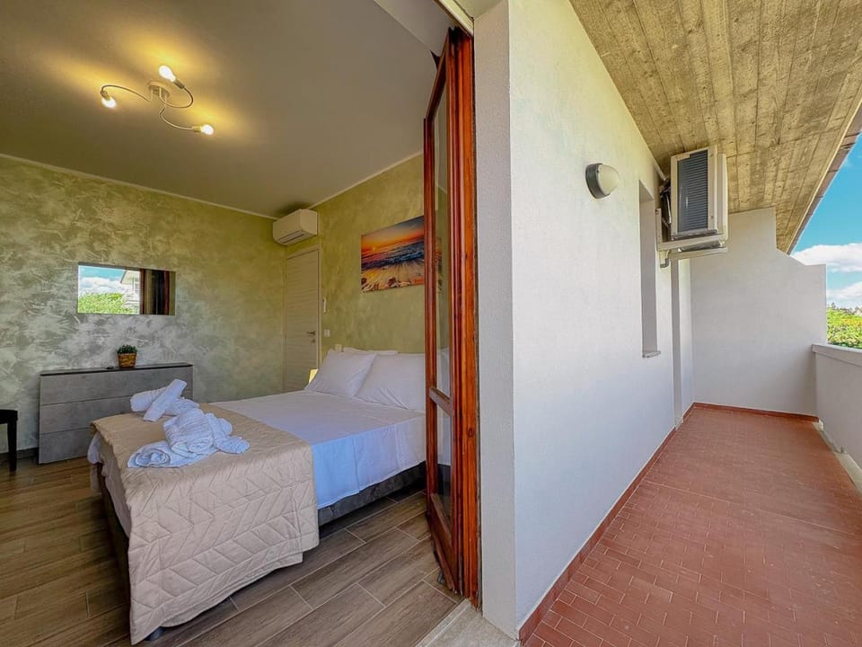 Near marina & promenade, free parking by Host Hero Apartment in Marche