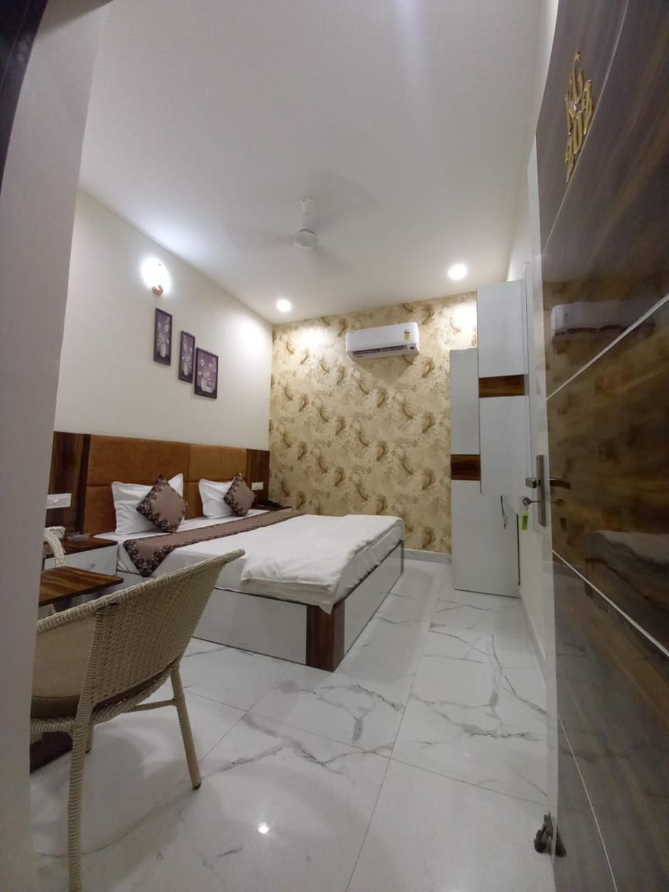 KG Residency Hotel in Ludhiana