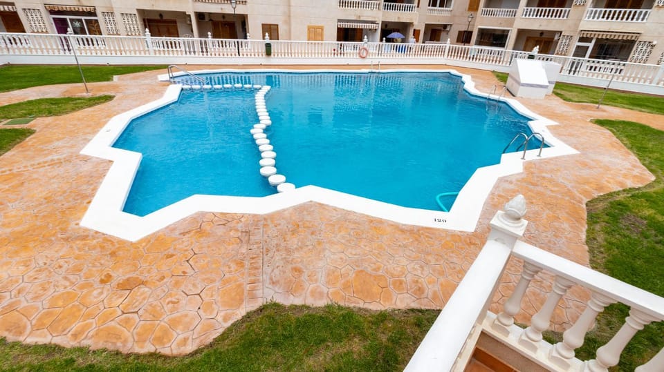 Day, Pool view, Swimming pool, Swimming pool