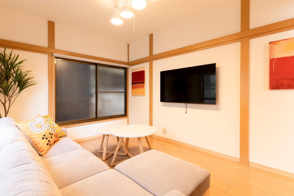 Communal lounge/ TV room, Living room
