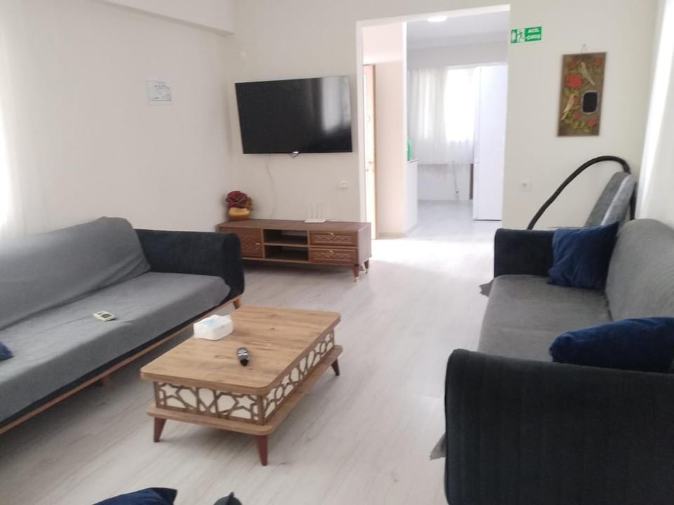 For women, 100 meters to the sea and the beach, luxury villa with panoramic views Apartment in Kusadasi