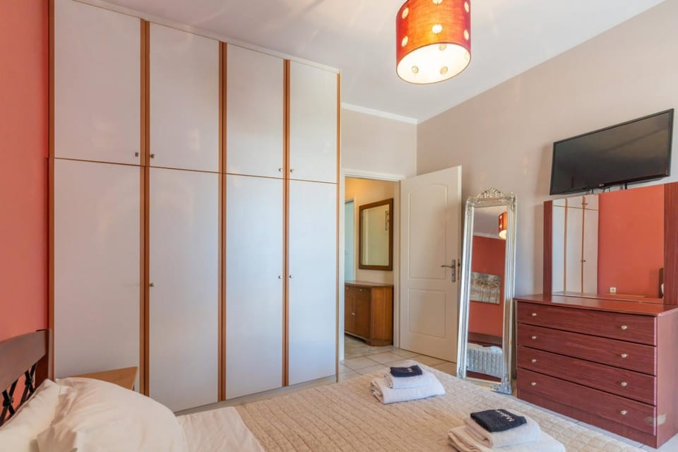 Property building, wardrobe