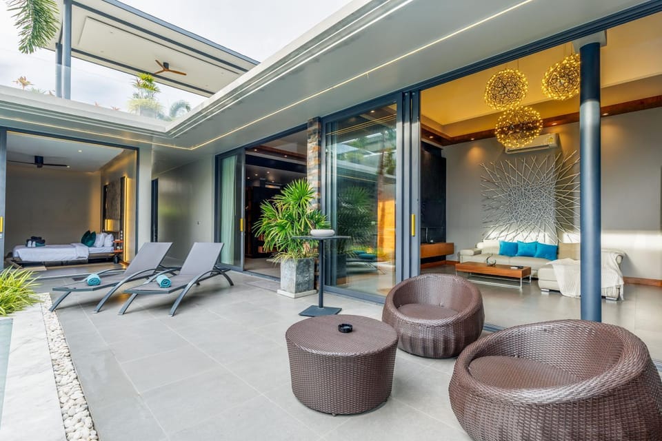 Living room, sunbed