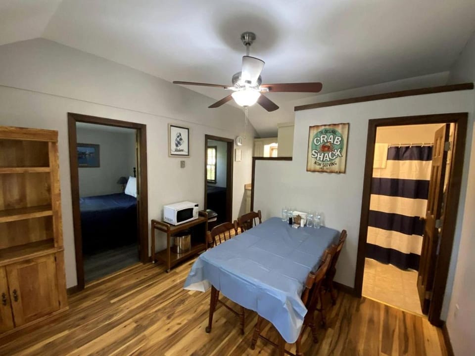 Charming Cottage with Private Deck and Modern Amenities near Camden, Maine House in Camden