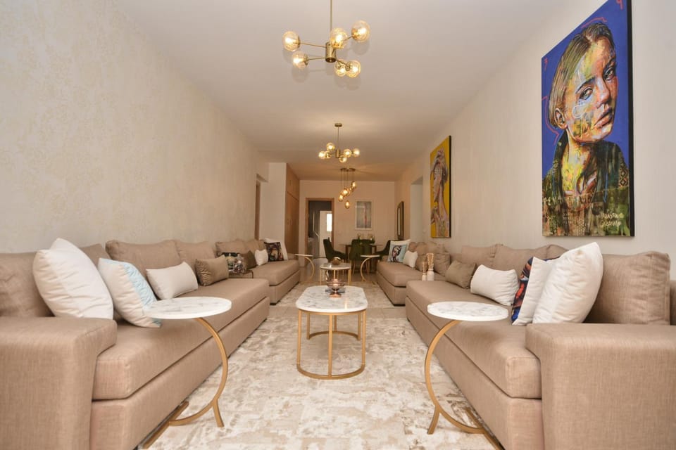 2BR Spacious Haven in Central Casablanca Apartment in Casablanca