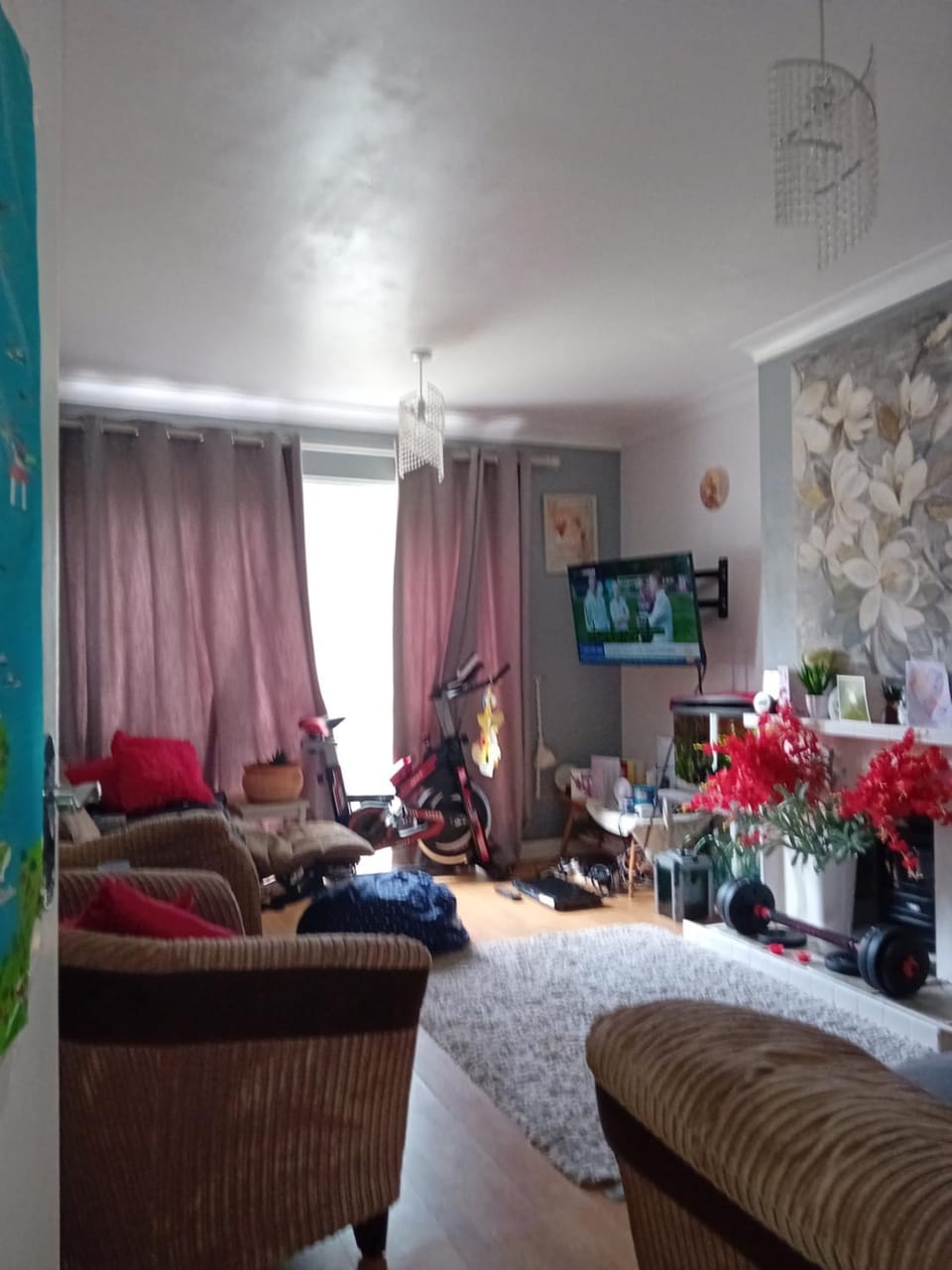 Communal lounge/ TV room