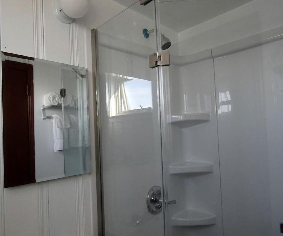 Wake Up to the Sound of Waves by the Shore in North Truro, Massachusetts House in North Truro