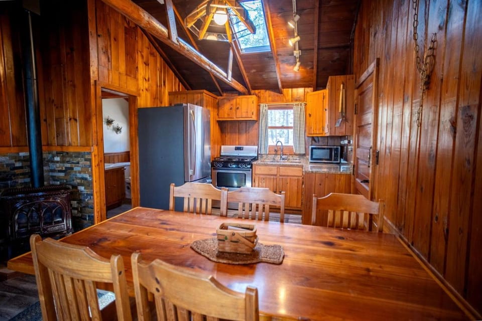 Authentic Rustic Cabin with Large Deck & Fireplace Near Birch Lake, Babbitt, MN Cabin in Minnesota