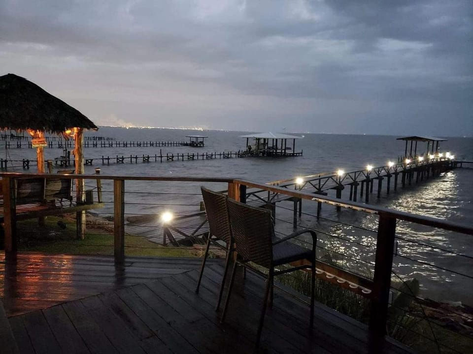 Waterfront Suite with Private Balcony and Panoramic Bay Views in Bacliff, Texas House in Bacliff