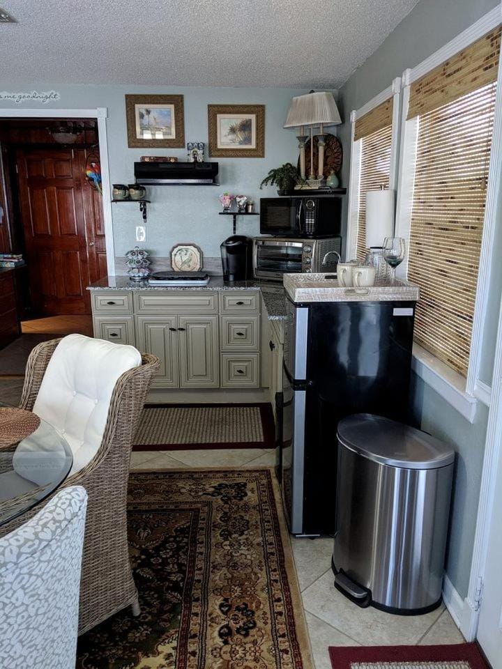 Waterfront Suite with Private Balcony and Panoramic Bay Views in Bacliff, Texas House in Bacliff