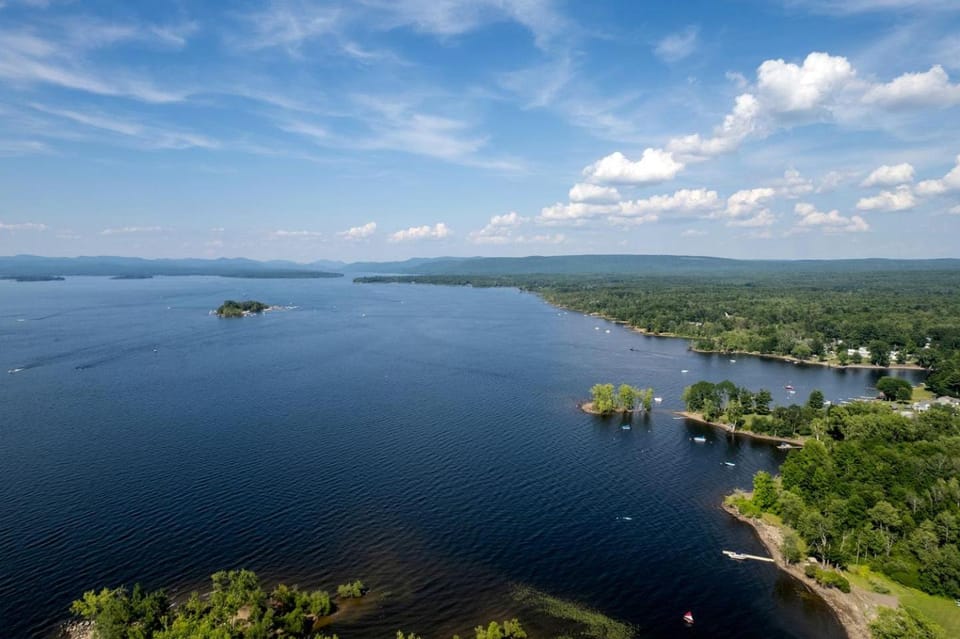Boutique Queen Suite Glamping Tent with Two Queen Beds, Patio Dining, Grill, Pet Friendly in Broadalbin, New York House in Great Sacandaga Lake