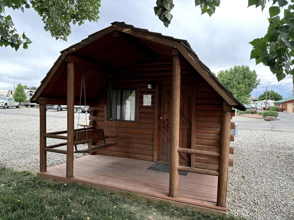 Rustic Extended-Stay Camping Cabin with Scenic Outdoor Amenities near Local Attractions in Fruita, Colorado Cabin in Fruita